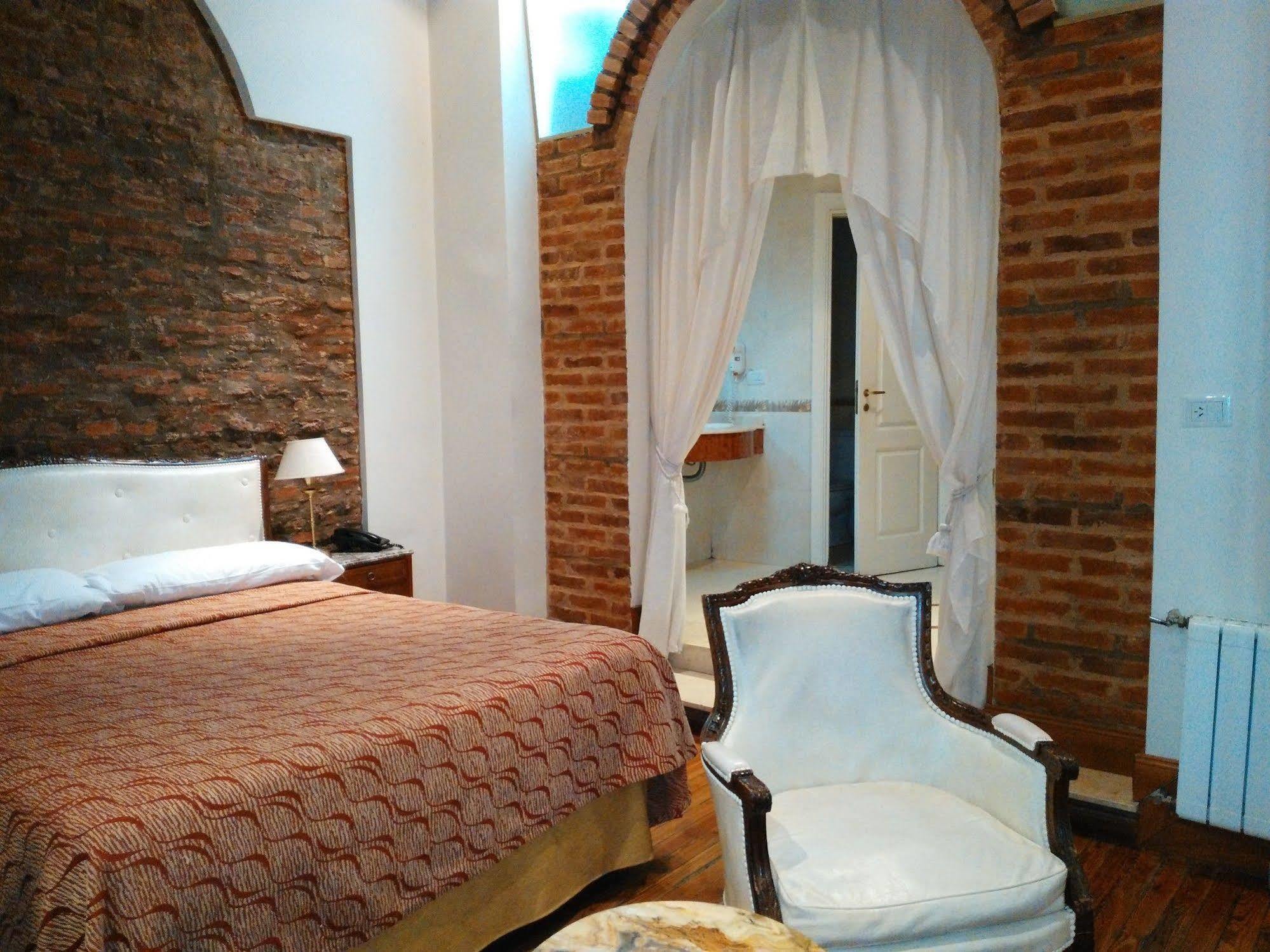 Hotel A&B Internacional Буэнос-Айрес Экстерьер фото